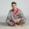 Homme Vêtement Plus La Taille Satin Soie Vêtements De Nuit Homme Pyjama Ensembles À Manches Longues Hauts De Sommeil Bas Pantalon D'été Impression Vêtements De Nuit Argent Bleu Rouge