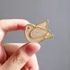 2021Exquisite Fashion Simple Peace Dove Pigeon Cardigan Clover Pins Brooch V Style For Womengirls Valentine039s Mother039S 5731437