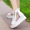 Peep Toe Date Roman Femmes Sandales Chaussures Bas Plateforme Dames Sandales Mode Mesh Side Zipper Sandales Pour Femmes Y0721