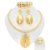 Kolczyki Naszyjnik Est Dubai Gold Biżuteria Zestaw damski Wykwintny bankiet Dating Wedding H0046