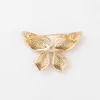 Broche Micro papillon en zircone cubique plaquée or 30*40mm