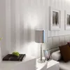 Papel de parede minimalista de prata Modern Wall Covering Stripe Paper Glitter Glitter não tecido Papel de parede para sala de estar 2103442564
