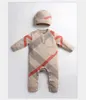 Herbst Winter Baby Stricken Strampler mit Hüten Säugling Jungen Mädchen Plaid Langarm Overalls Kleinkind Neugeborene Onesies Kinder Strampler 0-24 Monate