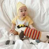 Sommer Neue Säuglingsbaby Junge Mädchen Baumwolle Spleißen Kurzarm Body Kleinkind Kind Cartoon Gedruckt Bodys Mit Hut 210413