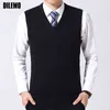 Mode Märke Sweater Man Pullovers Vest Slim Fit Jumpers Knitwear Ärmlös Vinter Koreansk stil Casual Clothing Män 210813