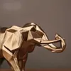 Statue d'éléphant d'or abstraite moderne, ornement en résine, accessoires de décoration de maison, cadeaux pour sculpture, artisanat animal 210827