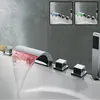 Robinet de douche de douche de salle de bain chromé robinets de douche de salle de bain en ABS