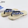 giapponese flip flop in legno