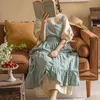 Retro mittelalterliche Baumwolle Leinen Kochen Küchenschürzen für Frau Kleid Blumenladen Smock Friseur Lätzchen Garten insgesamt 211222