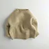 Nya Baby Boys Kläder Tröja Höst Vinterflickor Barnkläder Tjejer Koreanska Pullover Kids Kläder Solid Färg Stickad Sweater Y1024