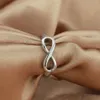 Hochwertiger Unendlichkeitsring aus 925er Sterlingsilber, Symbol der endlosen Liebe, modische Ringe für Frauen