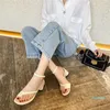 2021 Womens Slingbacks 디자이너 검투사 샌들 여성 샌들 리벳 신발 블랙 레드 누드 화이트 이탈리아어 브랜드 섹시한 극단적 인 하이힐 펌프