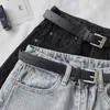 夏の女性ホールデニム黒のショートパンツベルトカジュアルな女性のソリッドカラーの擦り切れ青いジーンズ210724
