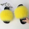 Senhoras Verão New Linda Linda Fufo Furos Slides Girl Real Hair Slides Mulheres Casuais Pele Flat Shoes Flip Flops Q0508