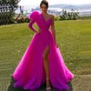 Lindo vestido de baile rosa quente com um ombro e linha dividido em tule feito à mão flores plus size vestidos de festa de noite