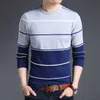 Moda Marka Kazak Erkek Kazak Çizgili Slim Fit Süveter Knitred Yün Sonbahar Kore Tarzı Casual Erkek Giysileri 210909