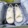 100% läder designer lyx s senaste sommar kvinnors sandal damer outwear casual tjockt platt runda huvud 2021 storlek 35-41