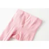 Meias cor-de-rosa brancas infantis bebezas bebês Meias quentes nascidas com curva Meisjes Kleding 0-3 anos de idade roupas 210615