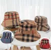 5color Bucket Hat Wide Brim Hats Suede Fabric Fashion Stripe Brand Designer Grid Women Nylon Autumn Spring Foldable Fisherman Sun Cap Travel Sunshade Drop ship