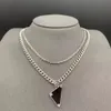 Kvinnor Mens Luxury Necklace Chain Fashion Jewelry Black White P Triangle Pendant Design Party Silver Hip Hop Punk Men Halsband Namn Uttalande smycken