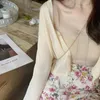 Korobov mince femmes Cardigans coréen décontracté col en V femmes chandails coréen simple boutonnage tricots haut court Sueter Mujer 210430