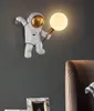 북유럽 LED 성격 우주 비행사 달빛 어린이 방 벽 램프 부엌 식사 침실 학습 발코니 통로 장식