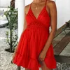 セクシーなレースのバックドレス女性の夏のスパゲッティストラップVネックBOHO MINI DRFEMALEソリッドスリーブレゲラのビーチパーティードレスX0529