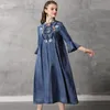 Johnature Primavera Sólida Color O-Neck Bolsos Flare Manga Denim Vestido Retro Bordado Meia Manga Mulheres Plus Size Vestido 210521