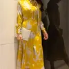 Kobiety Elegancka Fold Yellow Dress Damska Długi Rękaw Bowknot Kwiat Drukowana Sukienka Jednopierowa Sukienka Kobiet Letni Office Dress 210514