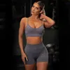 Saisies de survêtement pour femmes entraîne les combinaisons de yoga sans couture de sport spaghetti shorts 2pcs couleur solide vêtements de joggage de jogging