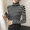 Turtleneck Striped Stickad Pullover Tröja Kvinnor Slim Basic Full Sleeve Jumpers Korean Fashion Casual Kvinna Toppar 210513