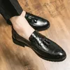 Полуфальтичные мужчины платье обувь скользкий ежедневный офис мужская обувь кисточкой повседневная деловая обувь крокодил