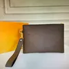 M63447 portafogli con cerniera singola di alta qualità di alta qualità Portacarte Telefono Uomo pochette scozzese moda stile luxurys donna designer di fascia alta con scatola di imballaggio