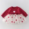 Lente herfst baby baby meisjes rompertjes kleding bodysuit liefhebbende hart lange mouw 210429