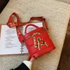 Sac à bandoulière seau pour femmes, poignée en métal PU, élégant, décontracté, chaînes tendance, haute capacité, nouvelle collection 2021