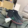 2021 Primavera mais recente Top Sports Sports Sapatos de condução casual preto Branco italiano Importado 1.1 Leather Men's JHK002