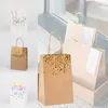 ハンドルクラフト紙バッグ15cm x8cm x21cmのハンドヘルドクッキーの包装ウェディングパーティーの好意箱