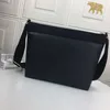 N40003 MICK PM borsa a tracolla piccola da uomo business casual borse a tracolla designer tela moda classica pelle nera spalla uomo 225A