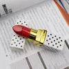 Accendino a forma di rossetto butano sigaretta gonfiabile senza fiamma a gas Lady accendini 5 colori per tubi di fumo utensili da cucina