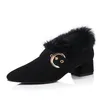 2023 Casual Shoes Buckle Winter Cotton Shoes Woman Chunky klackar Pekade Toe Loafers Mink Hår Plush Flats Ladies Comfy Warm Moccasins