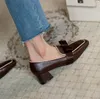 Tasarımcı Kadın Loafer'lar Vintage Papyon Tıknaz Topuk Ayakkabı Hakiki Deri Tembel Kare Toes Basitlik Sığ Ağız Moda Lady Rahat Ayakkabılar