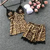 여성을위한 Qweek 실크 잠옷 Pijama Mujer Leopard Pajama는 여성 여름 레이스 섹시한 란제리 잠옷을 가슴 패드 210330으로 설정합니다.