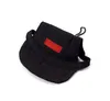 Vêtements pour chiens Designer de mode Casquettes pour chiens Longueur réglable Lettre Impression Chapeaux noirs rouges