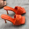 2022-Femmes Bout Carré Chaussures À Talons Hauts Femme Tissage De Luxe Designer Mules Talons Aiguilles Pompes Sexy Dames Robe En Cuir Parti Sandales