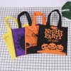 50pcs / lot Halloween Candy Sac Gift Wraps Reutilisable Eco Friendly Shopping Sacs Kindergarten Party Fabrication non tissée Tissu ou Treat de sac à main pliable Th0090