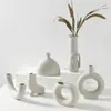 Vilead Ceramiczny Streszczenie Wazon Kwiat Nordic Home Decoration Slanter do kwiatów Plant Pull Figurki do dekoracji Desktop