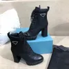 Lyxig designer kvinna mode stövlar läder och nylon tyg booties kvinnor fotled biker Australien plattform klackar vinter sneakers med låda