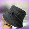 Nylon Bucket Hat Unisex Dames Heren Designer P Cap Voorzien Hoeden Driehoek Luxe Designers Caps Bonnet Beanie Womens Sunhat trucker D2108012L