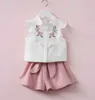 Summer Girl Sets Camicia ricamata con fiori per bambini + pantaloncini con fiocco 2 pezzi Abiti completi 2-6 anni LT025 210610