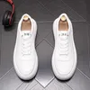 Luxe Designer Low Top Mannen Trouwjurk Party Schoenen Licht Comfort Lace-up Walking Flats Loafers Fashion Classic White Outdoor Casual Sneakers